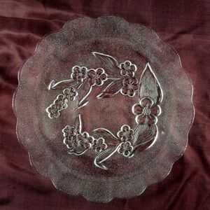 8 Vintage KIG indonesia Clear/Frosted Glass Embossed Flowers & Leaves pl…